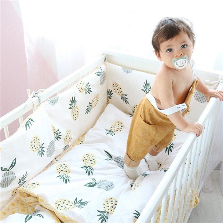 Baby Crib Sheet and Blanket Set